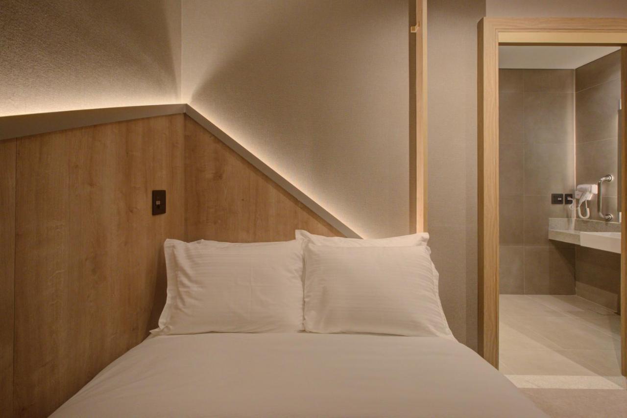 Fast Sleep Suites By Slaviero Hoteis - Hotel Dentro Do Aeroporto De Guarulhos - Terminal 2 - Desembarque Oeste Luaran gambar